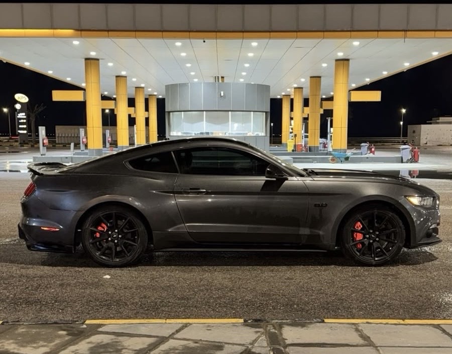 Mustang GT  PREMIUM 5.0 2