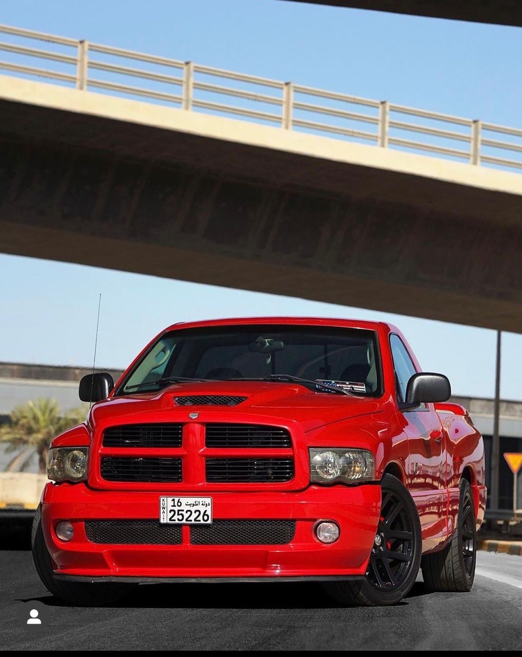 ram viper srt10 2