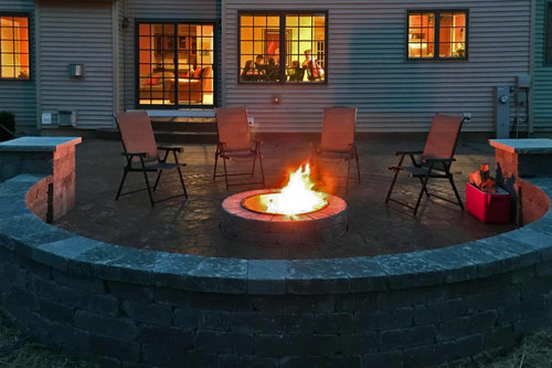 Guide to Your Backyard Fire Pit