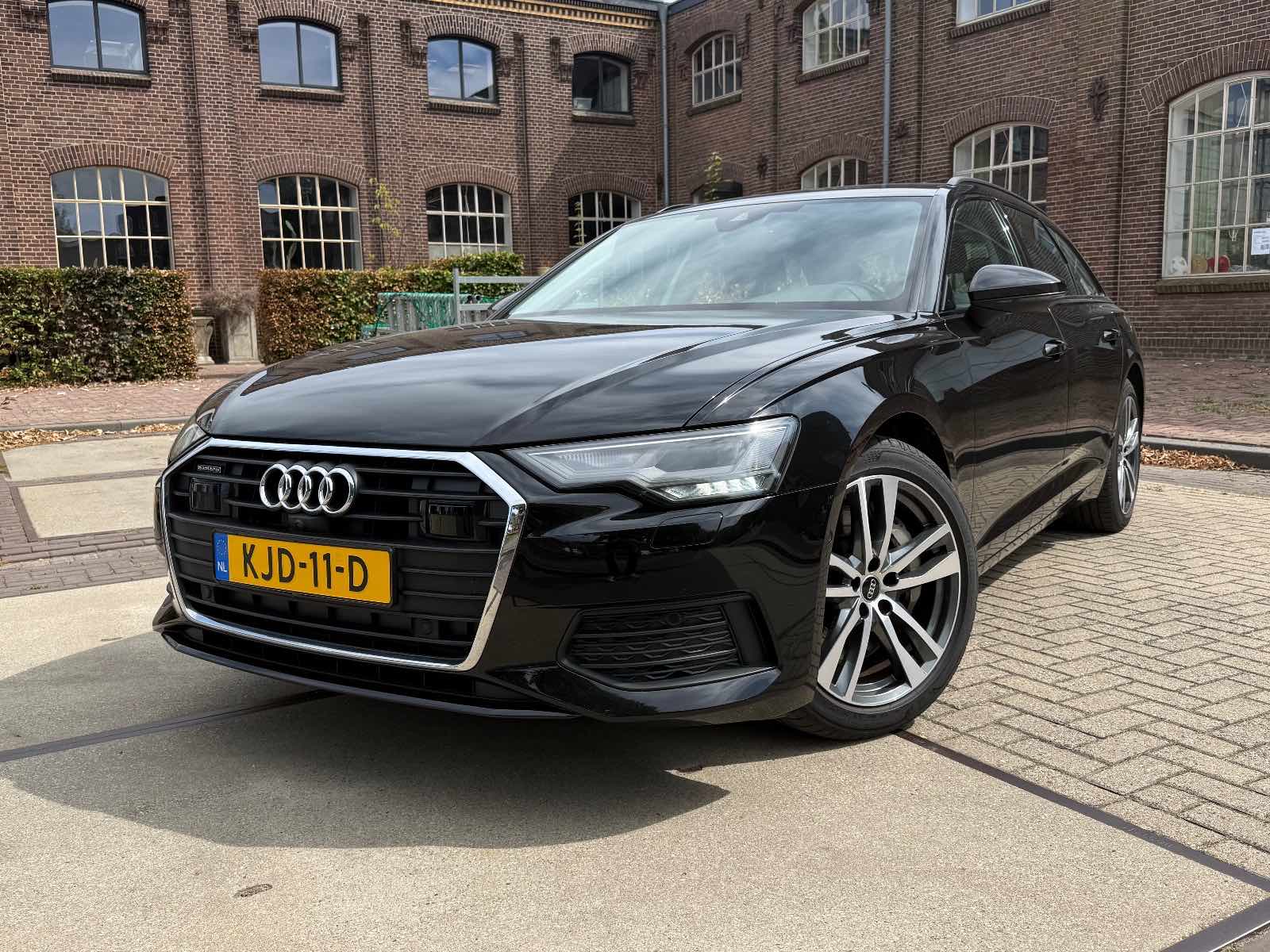 Audi A6 Avant 50 TFSI Quattro foto 1