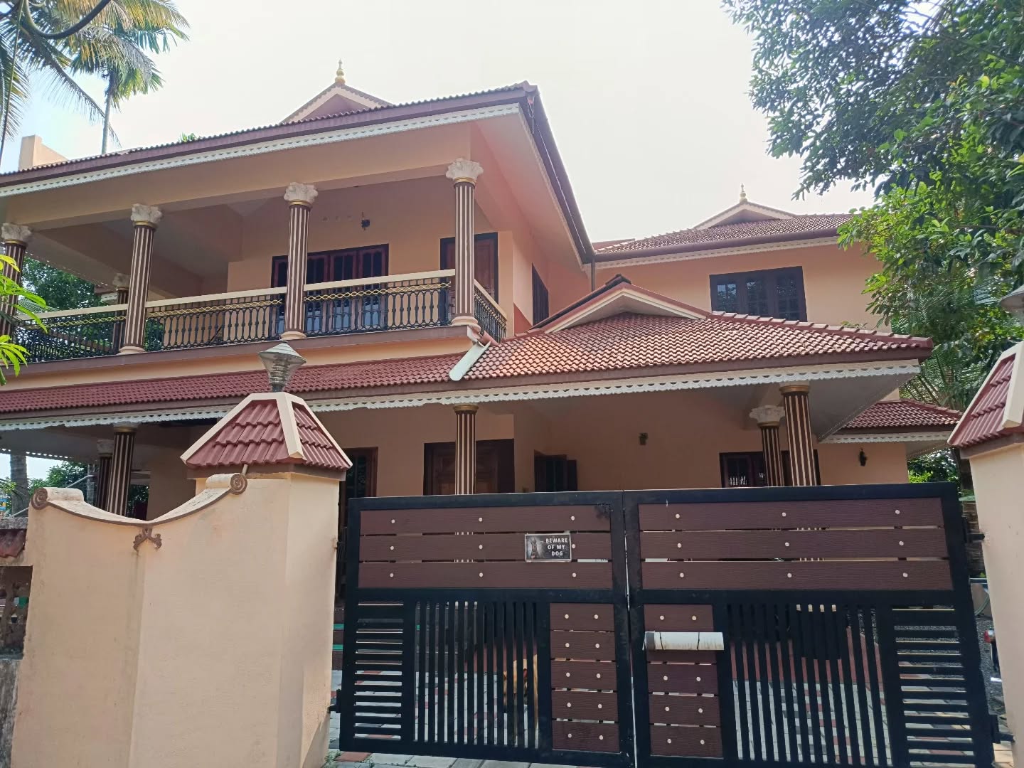 https://firebasestorage.googleapis.com/v0/b/qksell-in.firebasestorage.app/o/posts%2F1738037254190-ERNAKULAM.jpg?alt=media&token=f5a92eb8-c768-4adf-991e-f50c58244d5a