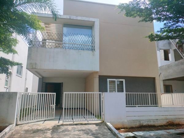 https://firebasestorage.googleapis.com/v0/b/qksell-in.firebasestorage.app/o/posts%2F1739180880035-rangareddy.jpg?alt=media&token=4a1d95c8-bce8-44c1-8d05-a8234f1773cc