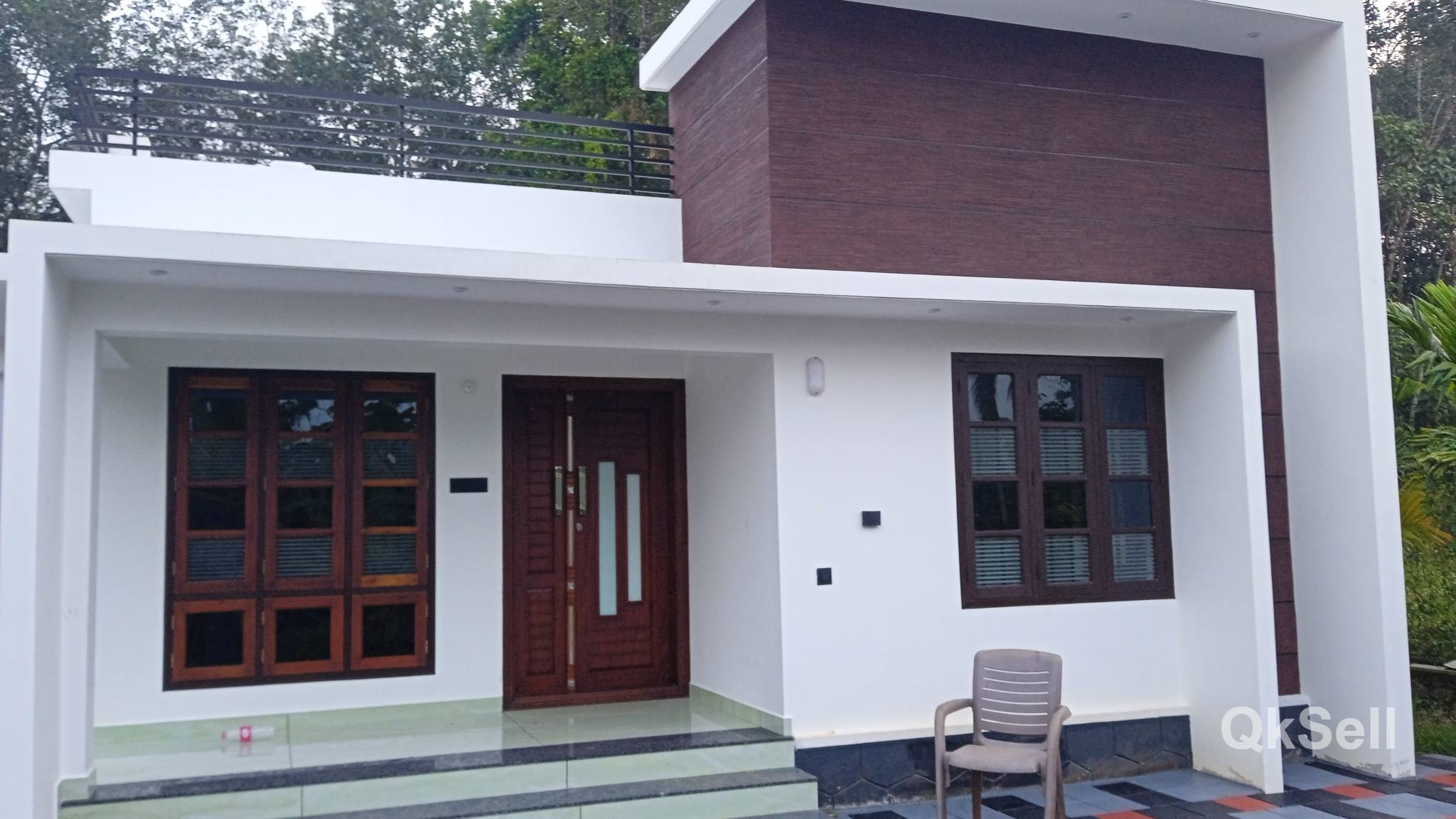 10 cent,2 bhk House for sale at Near Charummoodu, Alappuzha