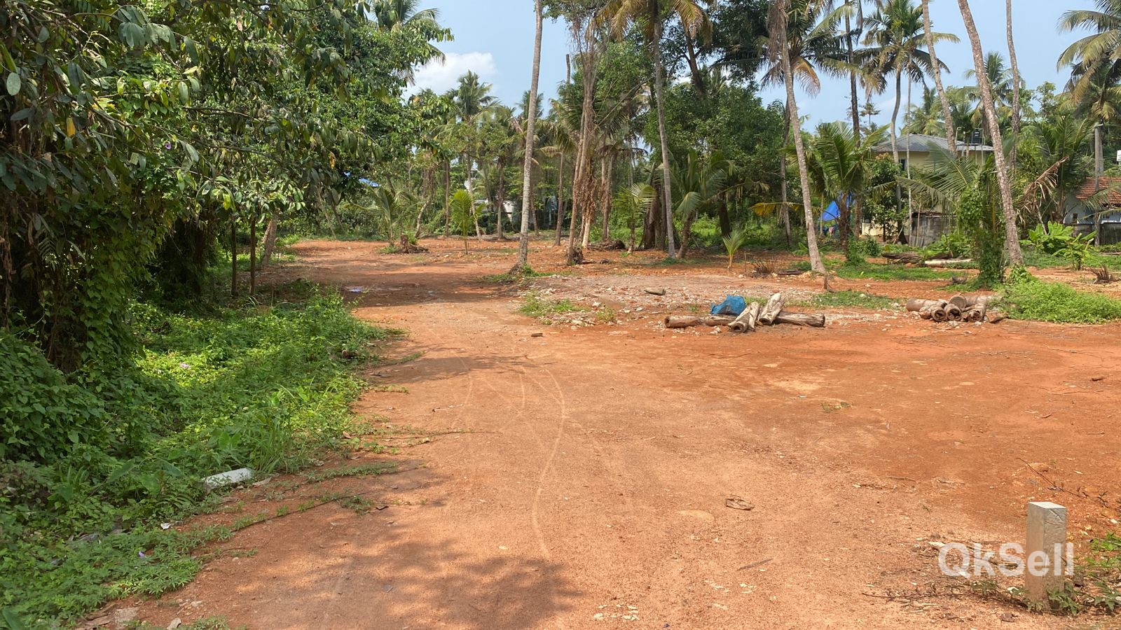 61 cent Land for sale at Cheranallur Panchayat,Edappally,Ernakulam