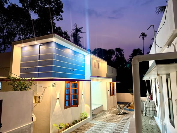 4 cent,900 sqft House for sale at Trivandrum Thachottukavu Abhaya 