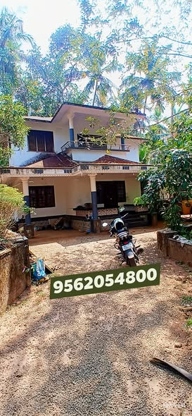 10 cent and House for sale at Payyoli Road,Kozhikode