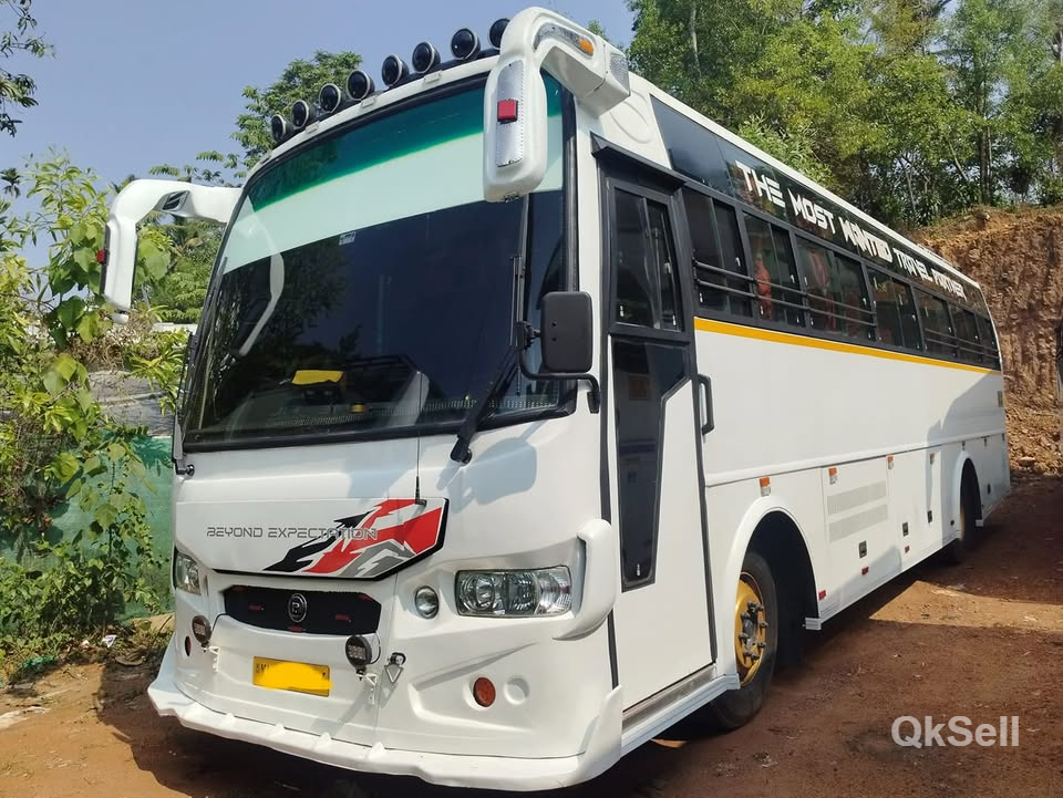 2016 model Leyland 49 seat tourist bus for sale