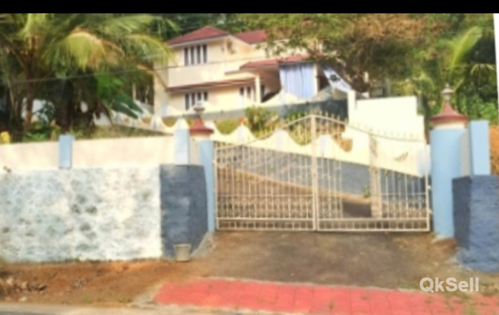 2400 sqft House for sale at pallickathodu,kodungoor,kottayam