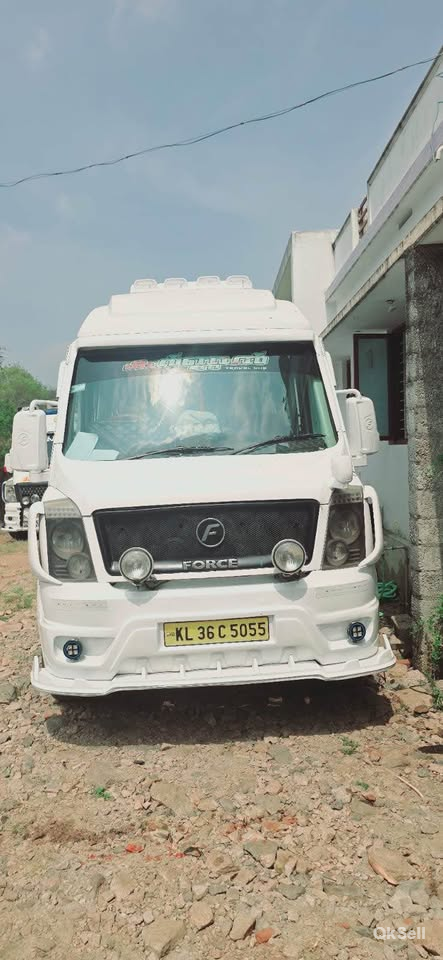 2012 Model 17 seat traveller for sale