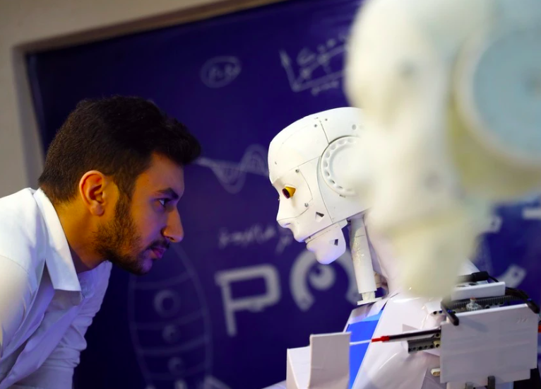 Японская нейросеть отслеживает склонность к увольнению среди сотрудников