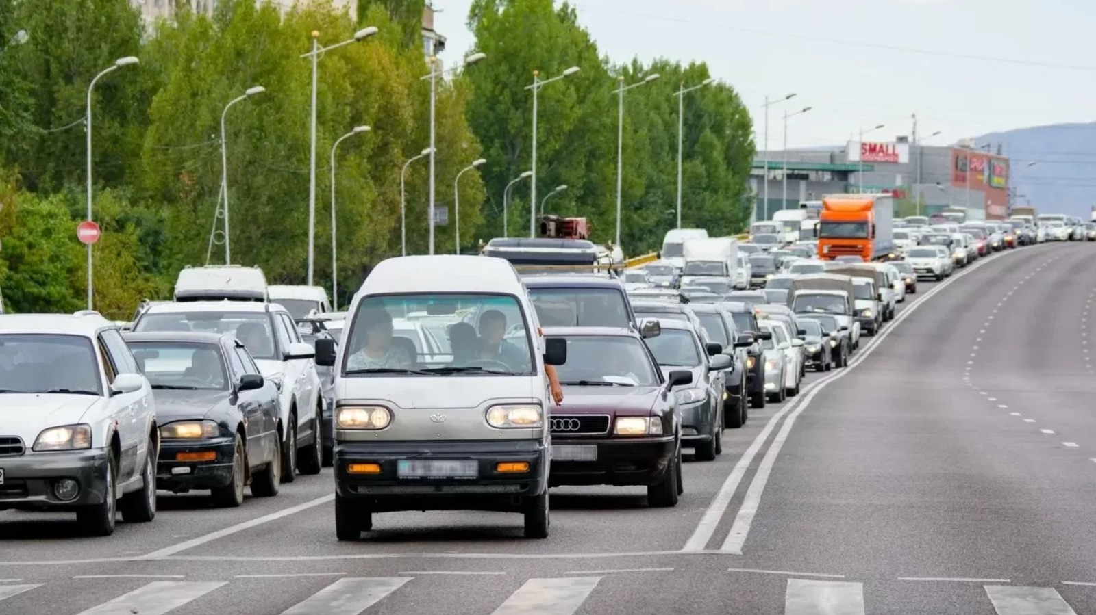 Ескі көліктерге салынатын салық қалай азаяды?