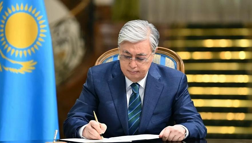 Мемлекет басшысы «Экономиканы ырықтандыру жөніндегі шаралар туралы» Жарлыққа қол қойды