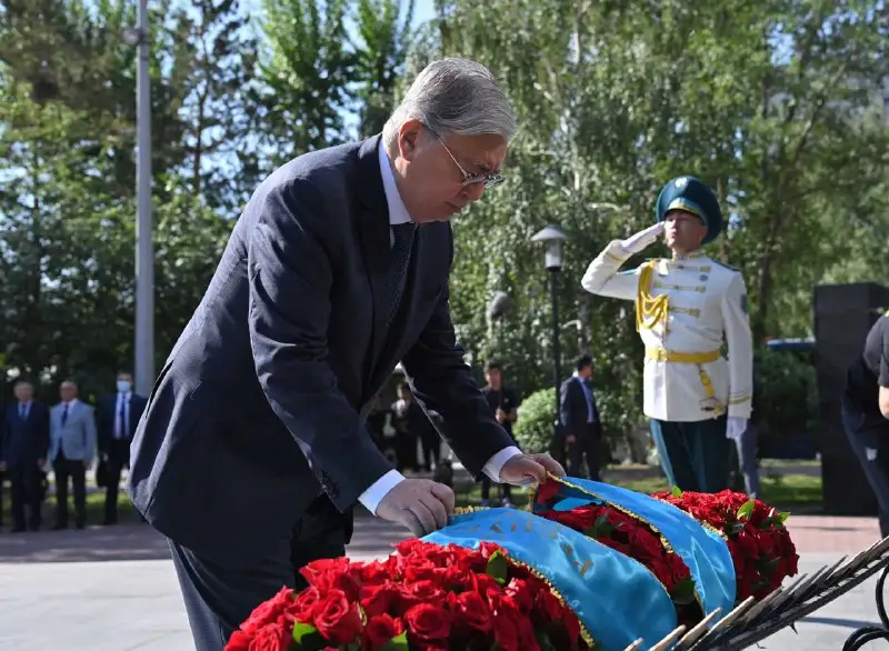 Тоқаев  Саяси қуғын-сүргін және ашаршылық құрбандарын еске алу күніне орай халыққа үндеу жасады
