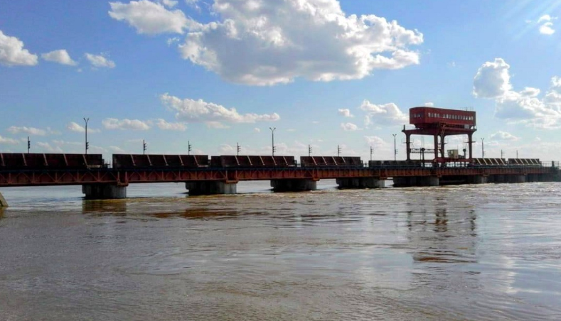 Таджикистан направил Казахстану около 500 млн кубометров воды
