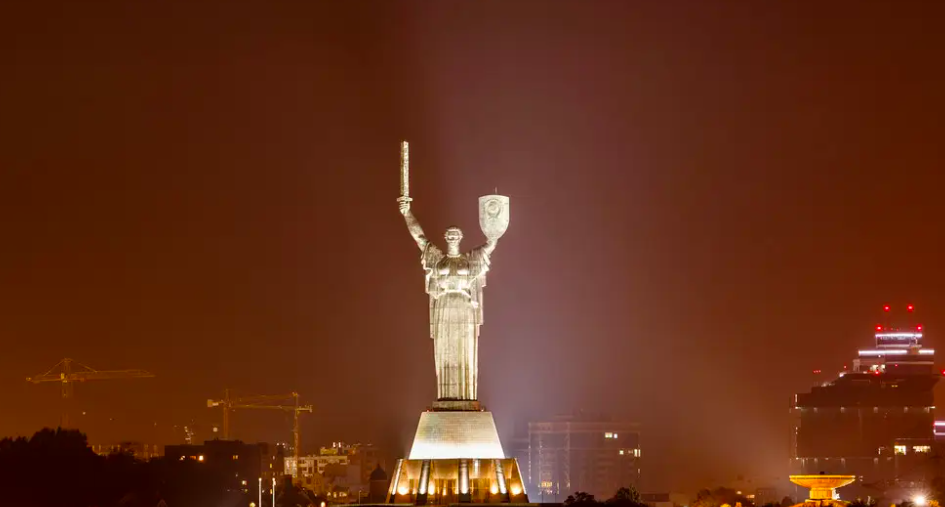Киев обсуждает возможную передачу территорий России в обмен на членство в НАТО — Financial Times