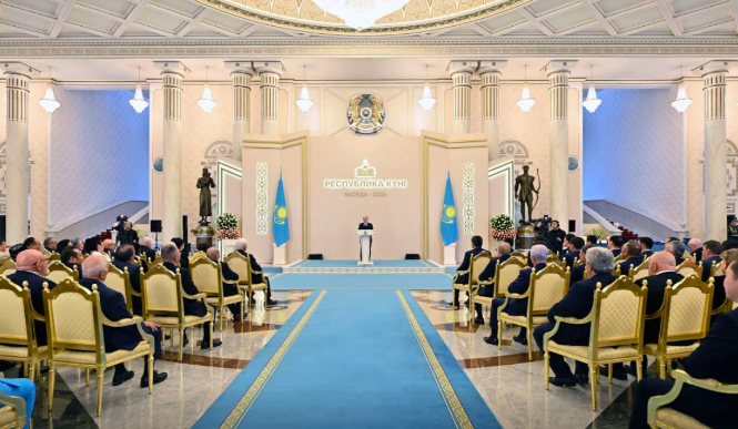 Нашу страну за рубежом стали называть средней державой - Президент