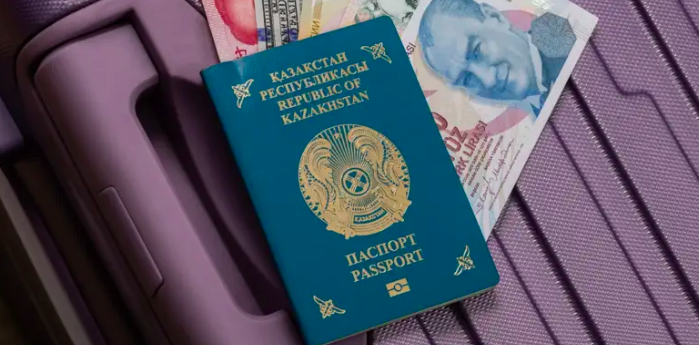 В Казахстане массово меняют национальность с русского на немца