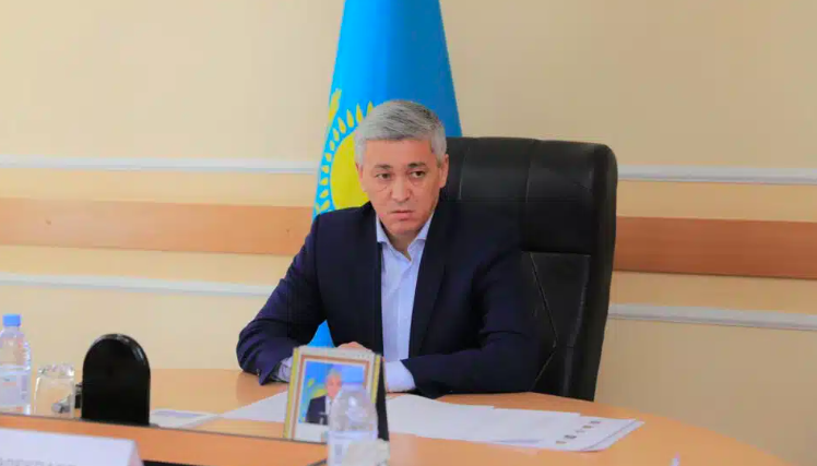 Скандал с отоплением в Сарани: Президент объявил выговор акиму Карагандинской области