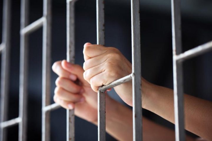 Түрмеде отырған алаяқтар халықты алдап, 2 млрд теңге пайда тапқан