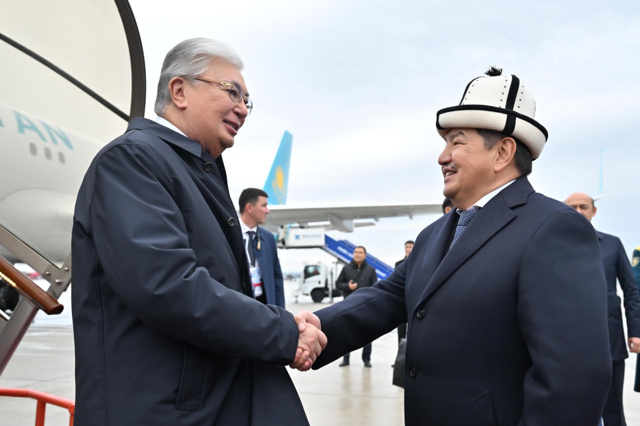 Тоқаев Бішкекке келді