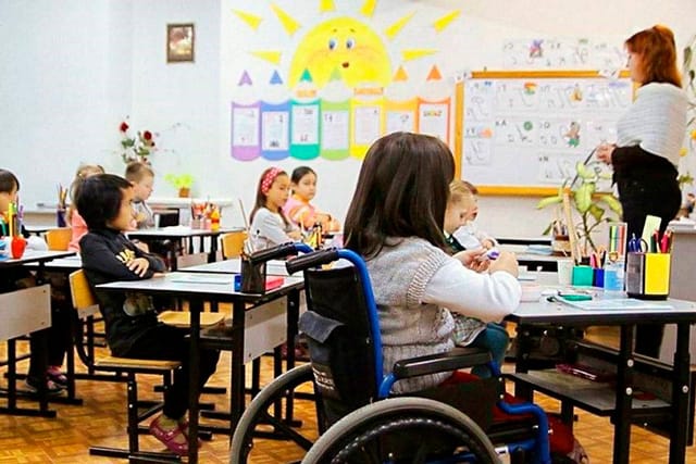 Елімізде инклюзивті білім беру саласында педагог тапшы