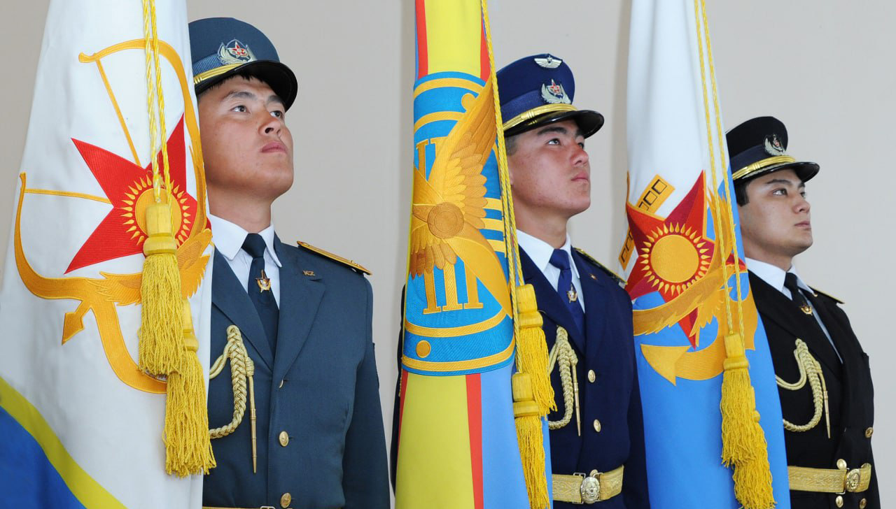 Тоқаев Қазақстан армиясына бірқатар кадрлық өзгеріс жасады