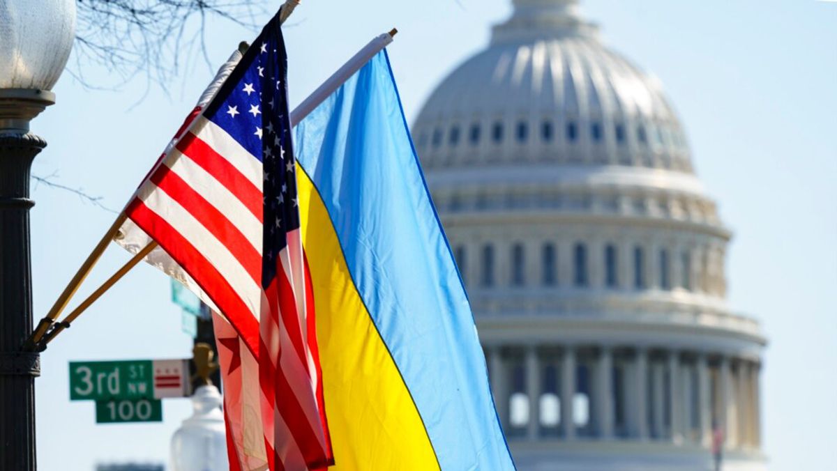 Politico: Трамптың айналасындағы адамдар Украина оппозициясымен жасырын келіссөздер жүргізген