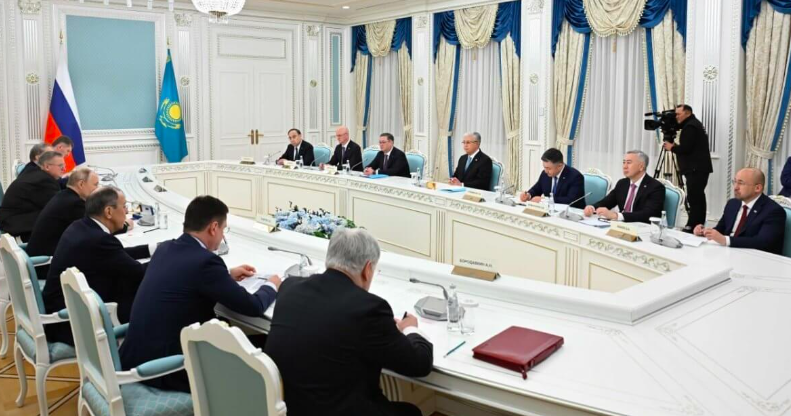 Токаев и Путин обсудили энергетику и переговоры России и США