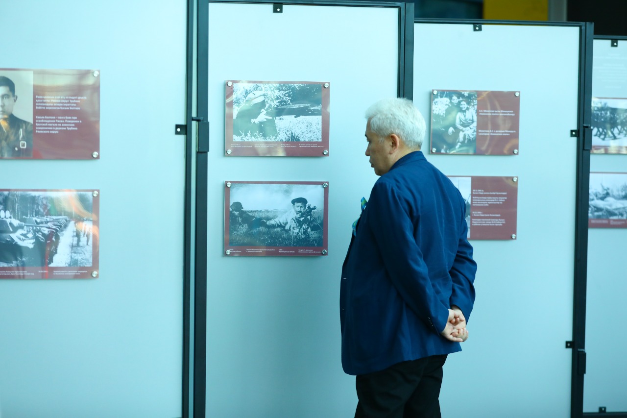 Астанада Ұлы Жеңістің 80 жылдығына арналған бірегей фотокөрме ашылды
