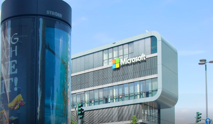 Microsoft сократит тысячи сотрудников