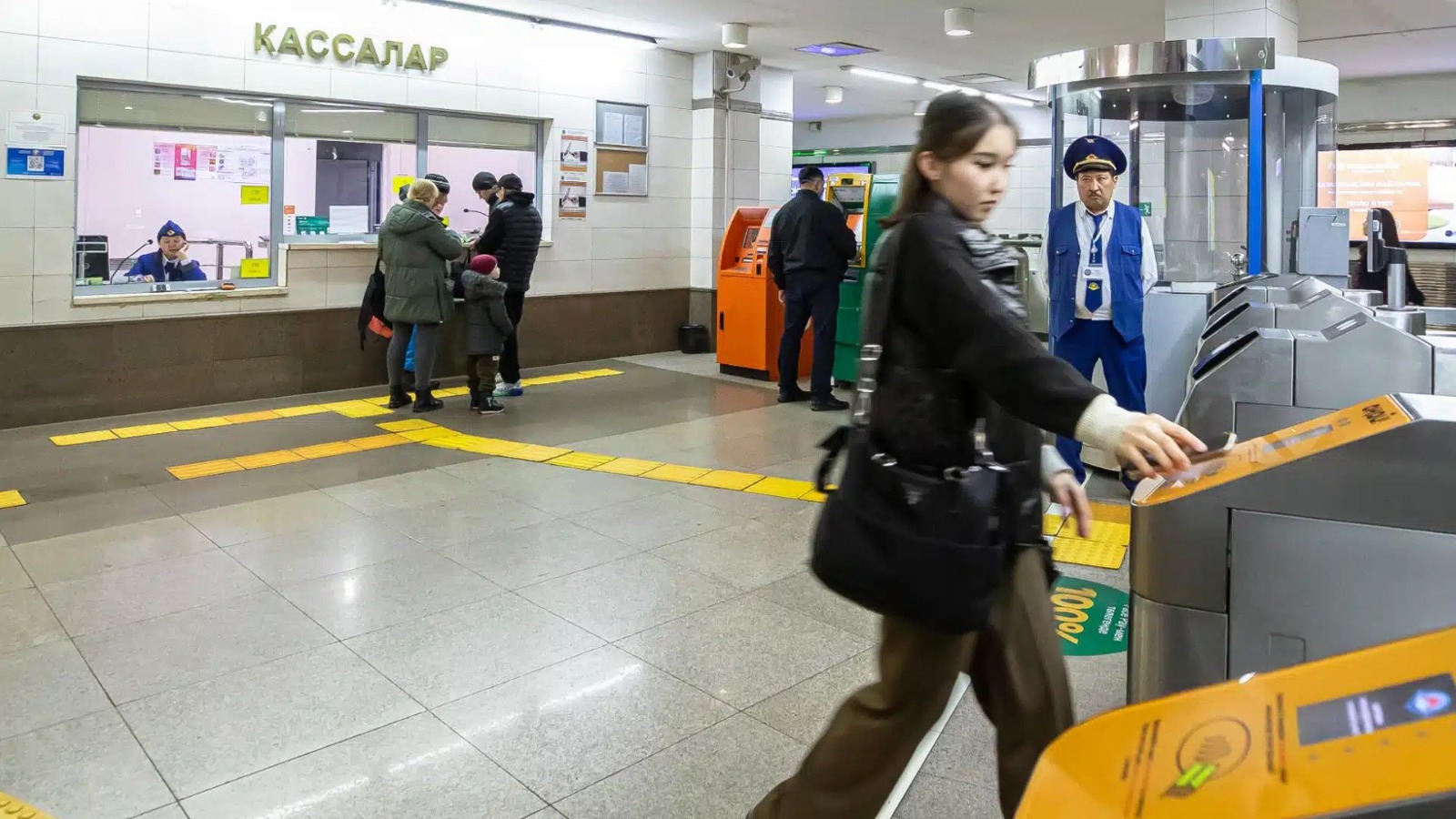 Алматы метросында жолақысын төлеу жеңілдейді