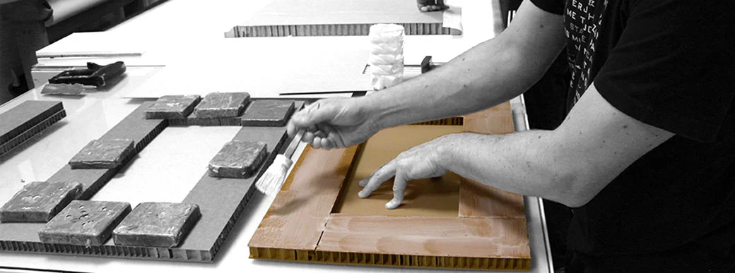 lavorazione-cornice_1040x387.webp