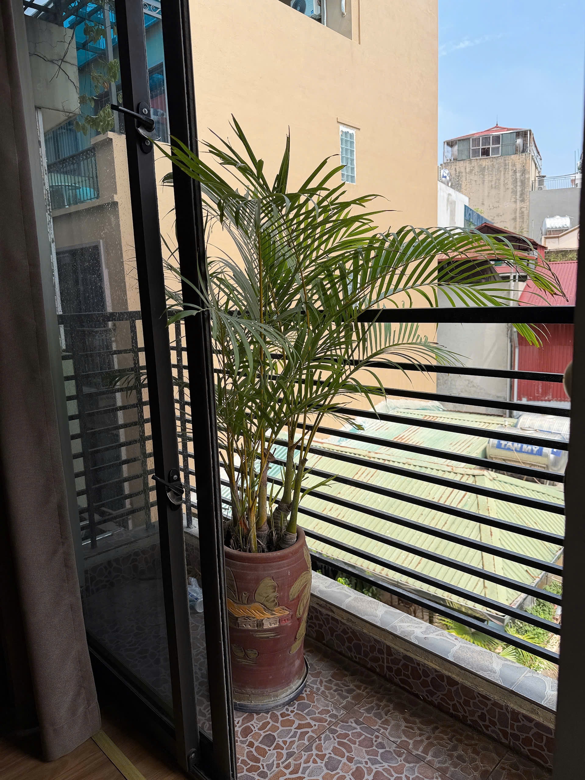 View 9