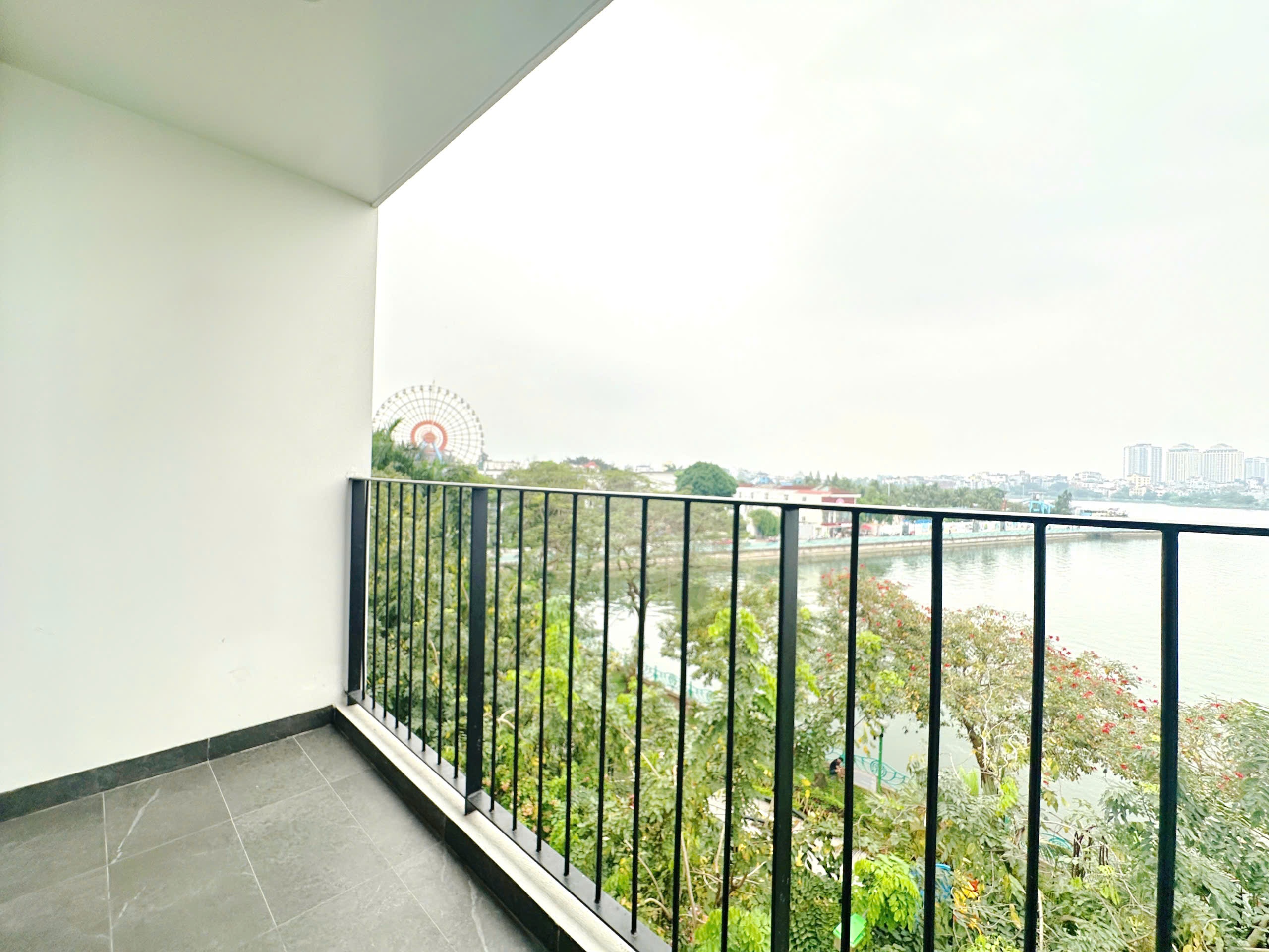 View 2