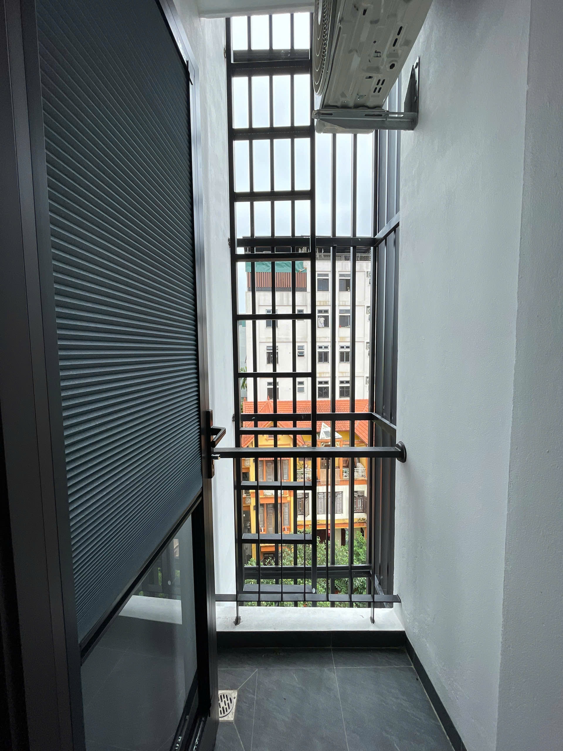 View 5