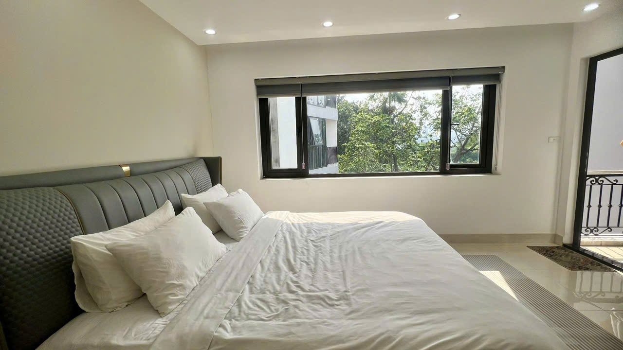 View 3