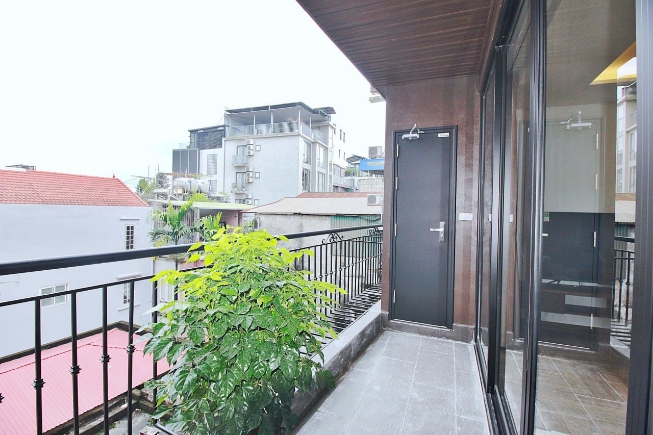 View 3