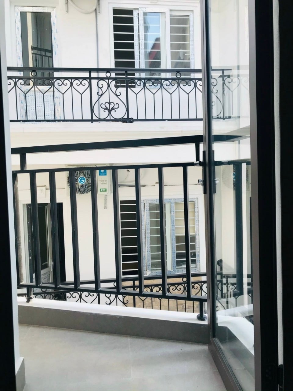 View 3