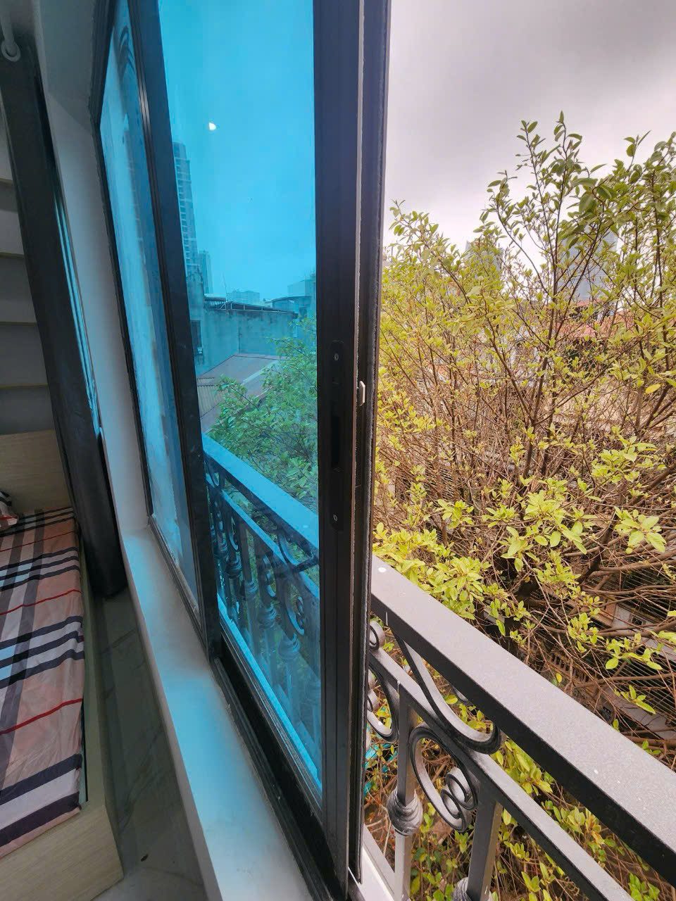 View 2