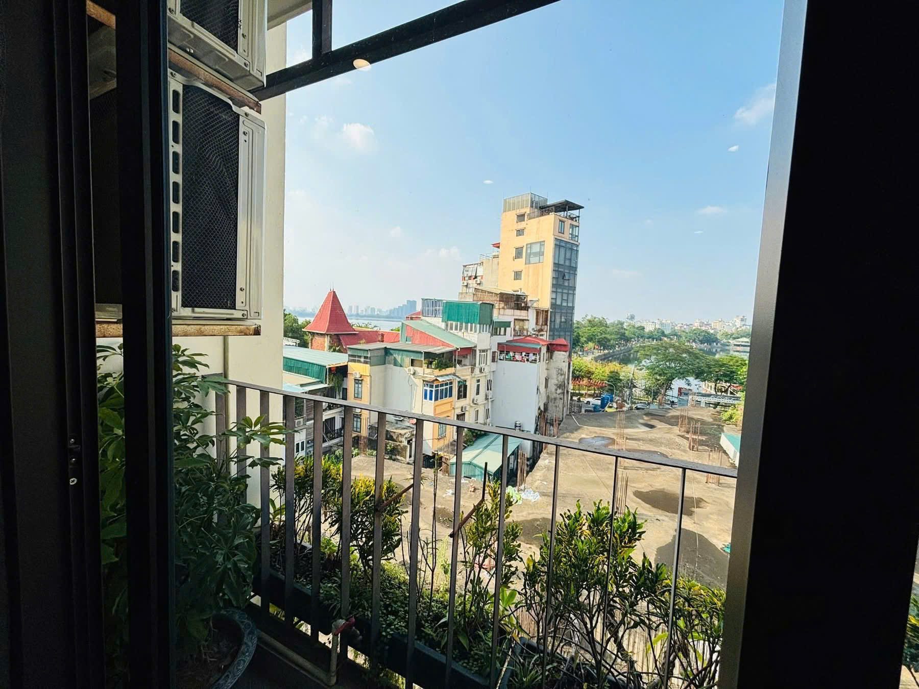 View 5
