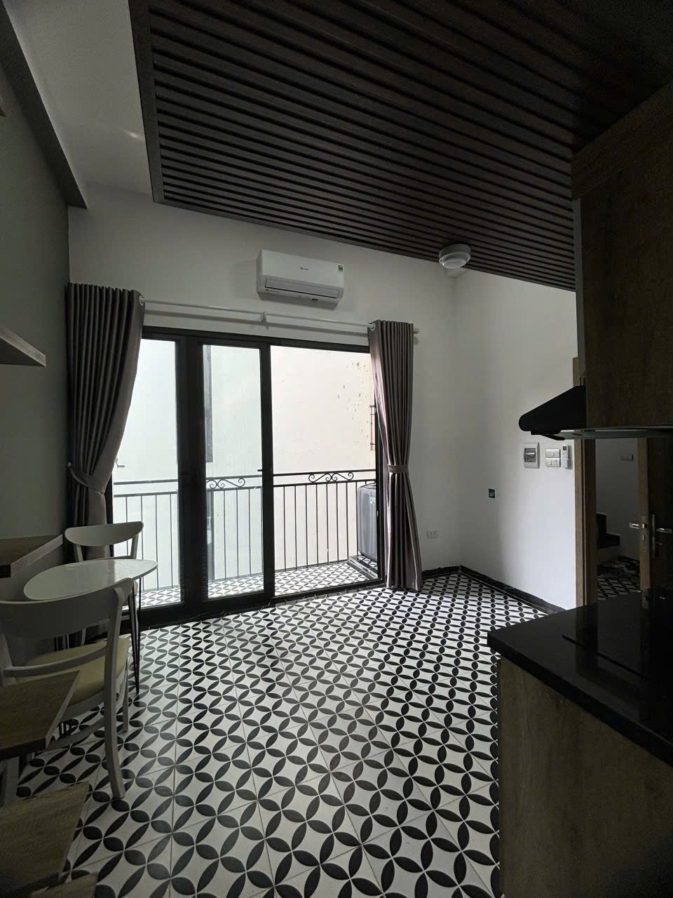 View 2