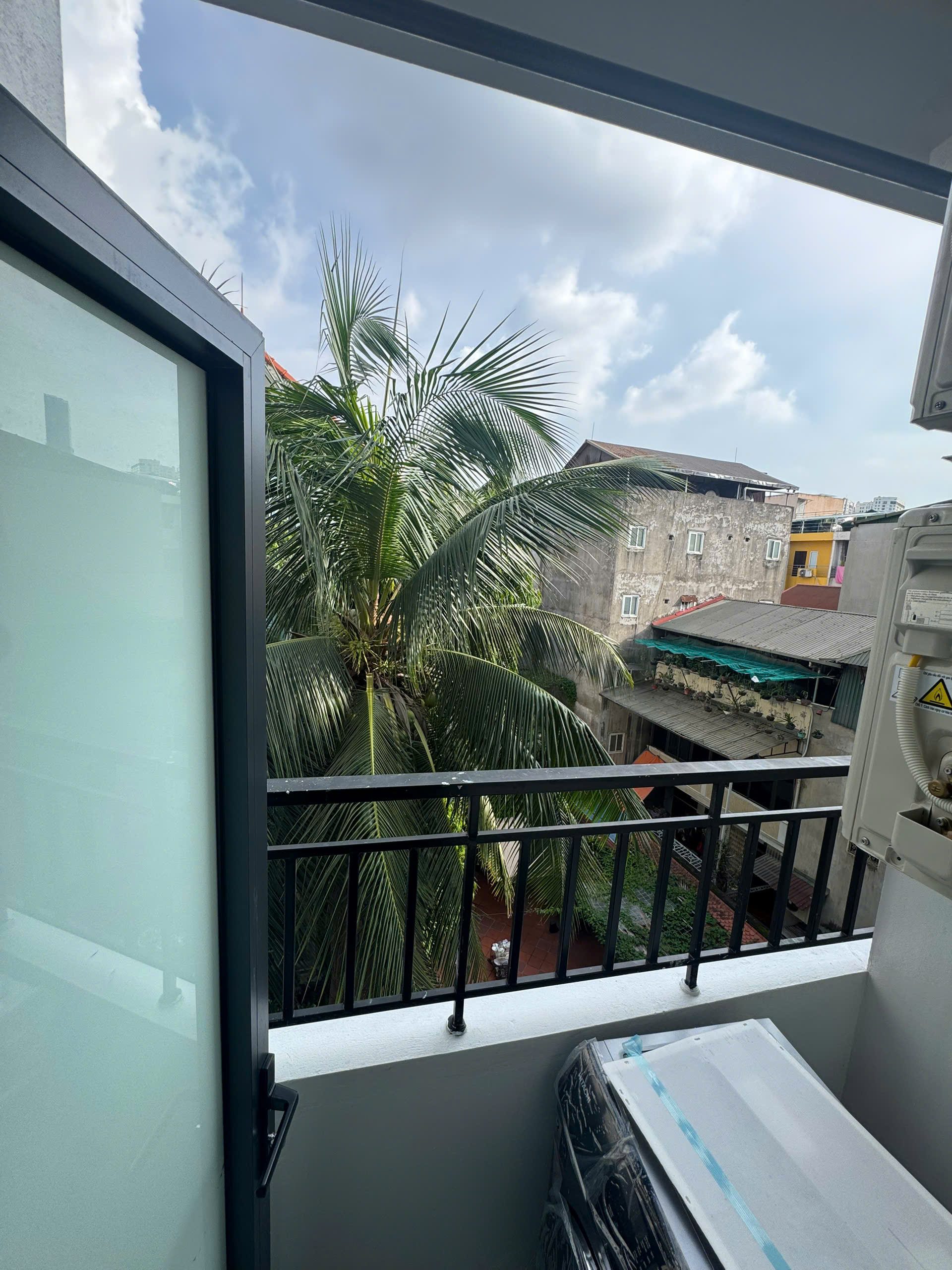 View 3