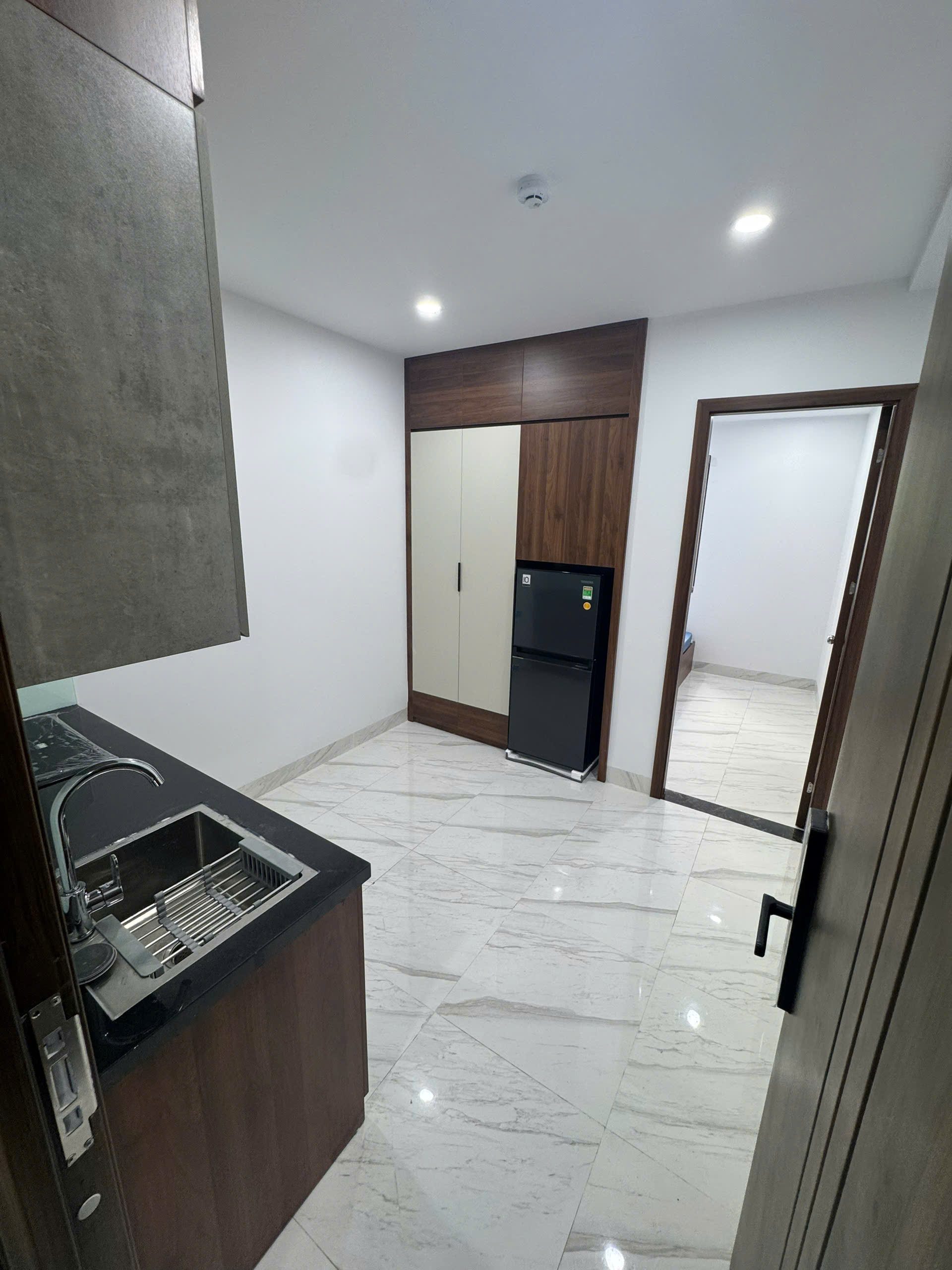 View 7