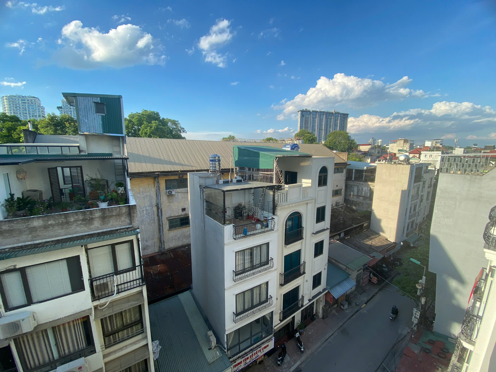 View 8