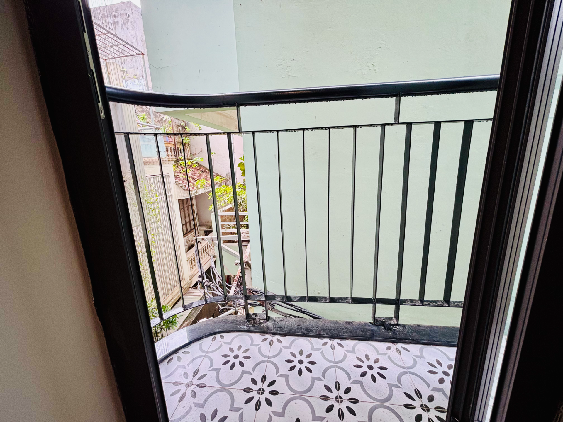View 5