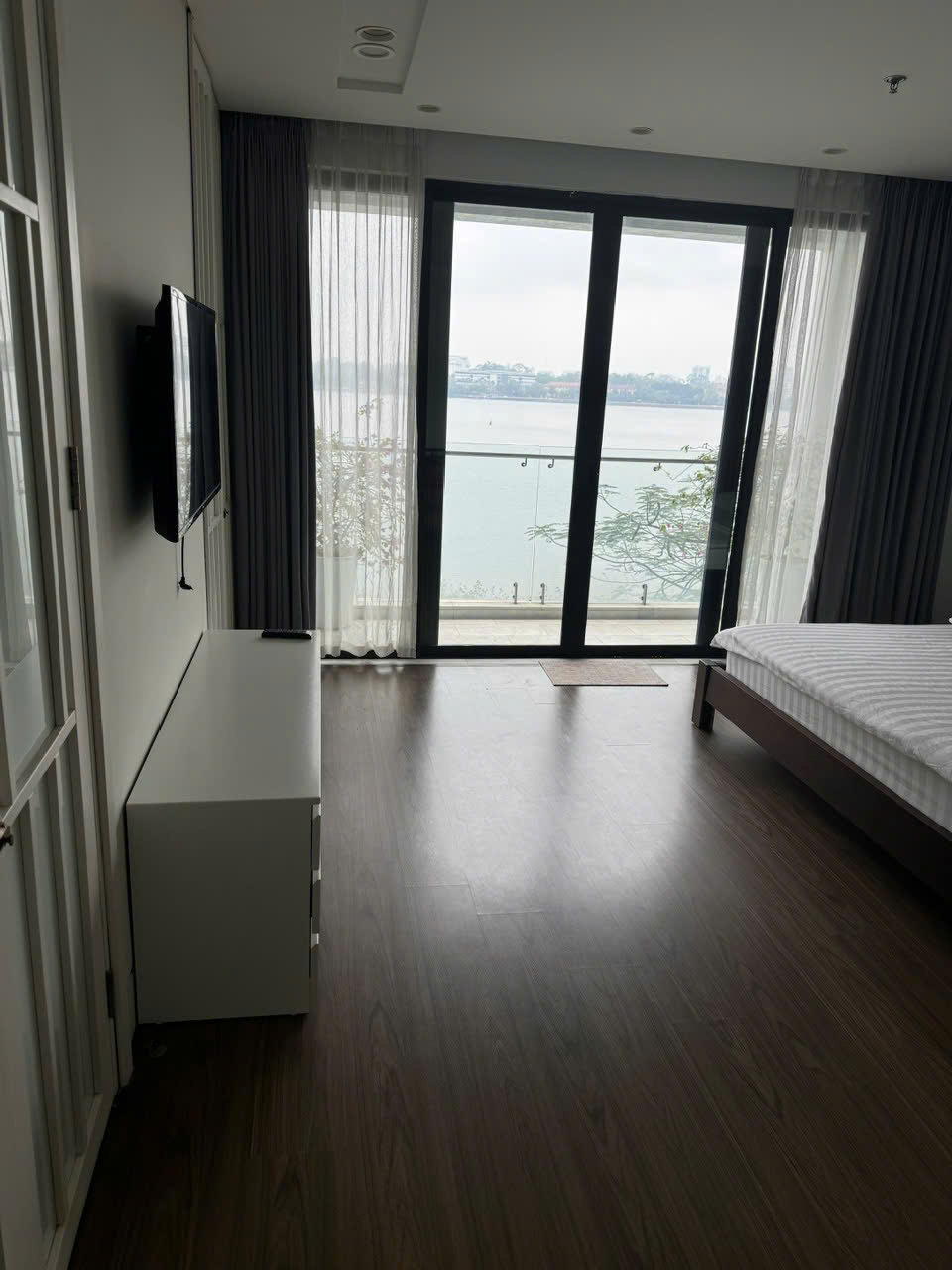 View 2