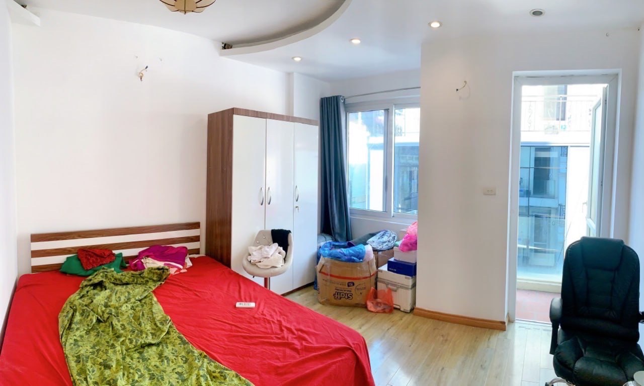 Mặt phố Trung Liệt, Đống Đa