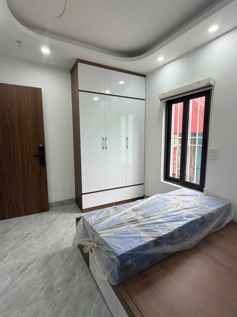 View 2