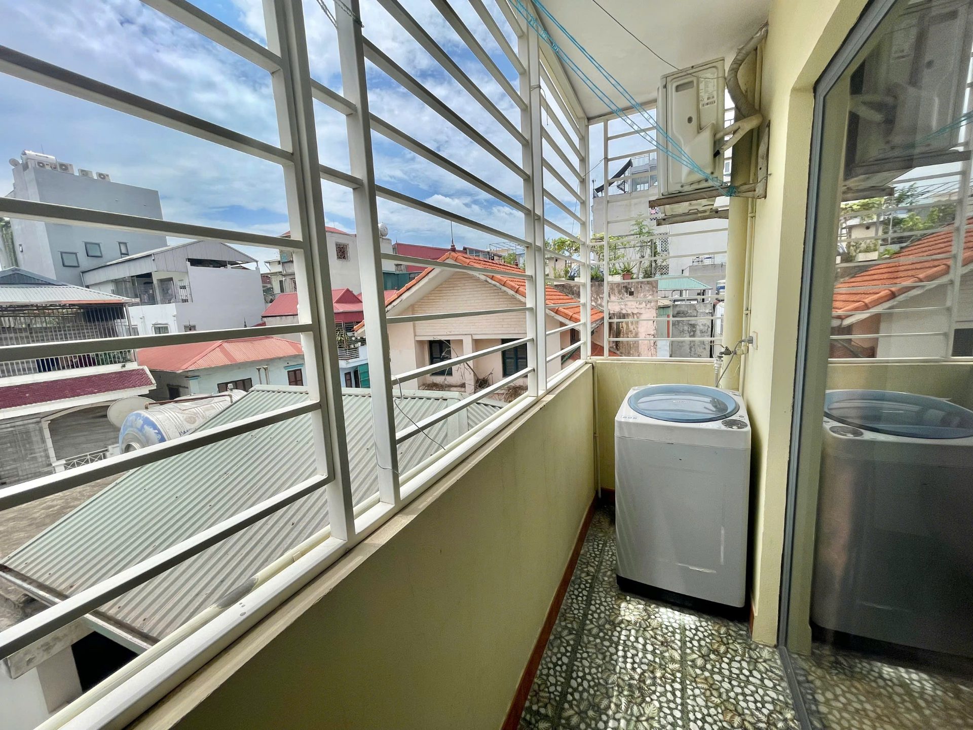 View 8