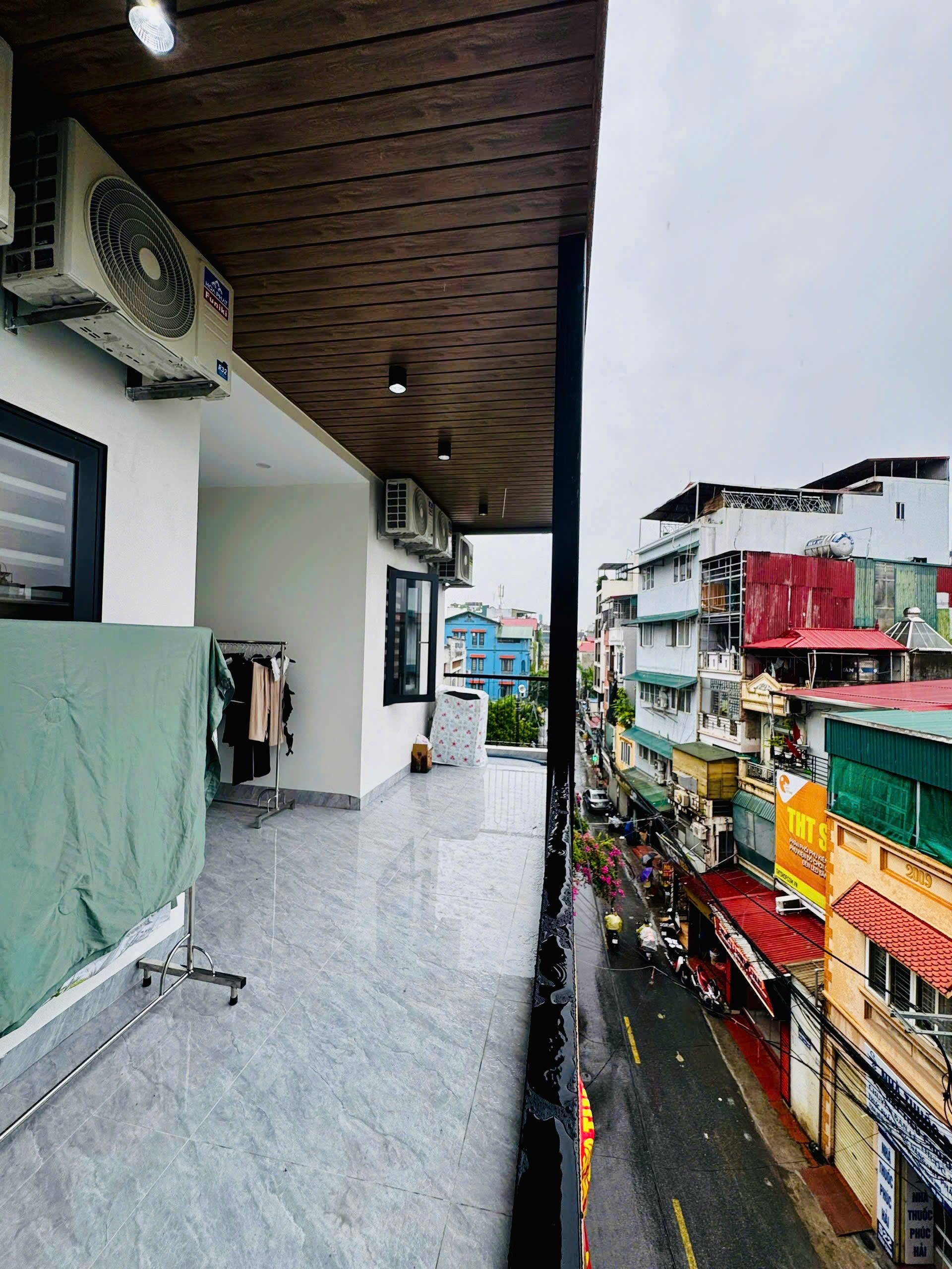 View 2